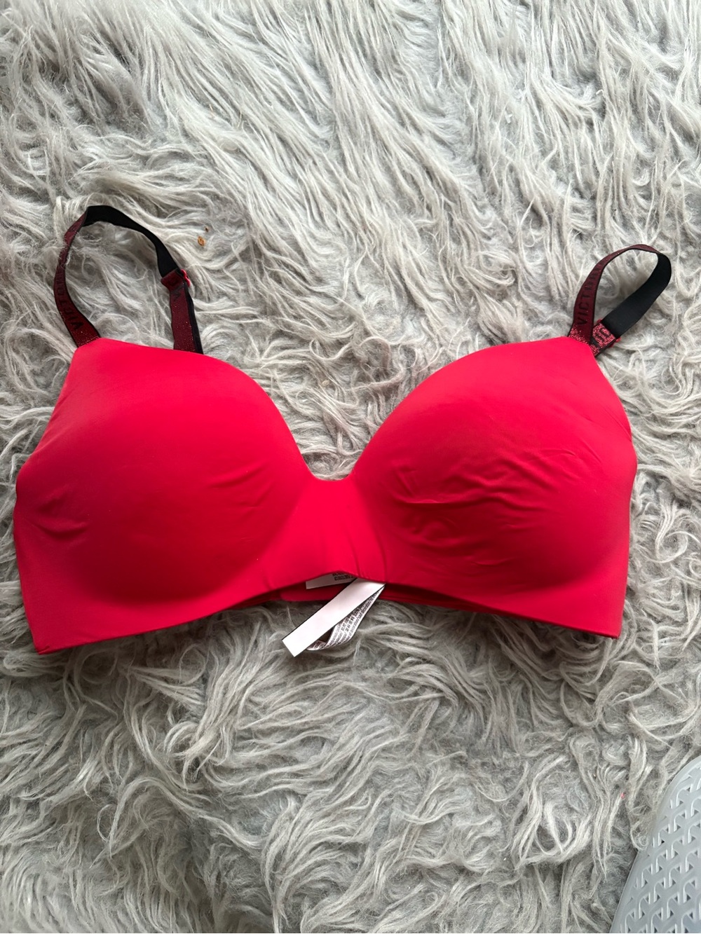 VS t shirt lightly lined wireless bra shine strap 36D EUC